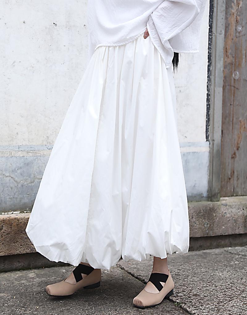 Handmade Heavy-Duty Puffy Cloud Ruffle Midi Skirt In Black and White