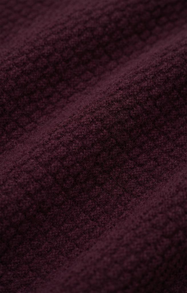 Micro-Patterned Round Neck Sweater M