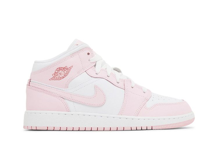 Детские кроссовки Nike Jordan 1 Mid Pink Foam Fire Red (GS) Розовая пена/Огненно-красный/Белый