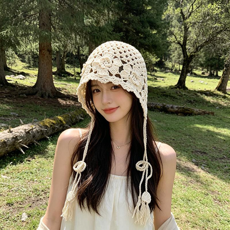 Hollow pearl pendants, handmade wrapped hats, women's ethnic style knitted pullover hats, vintage large toe pile hats