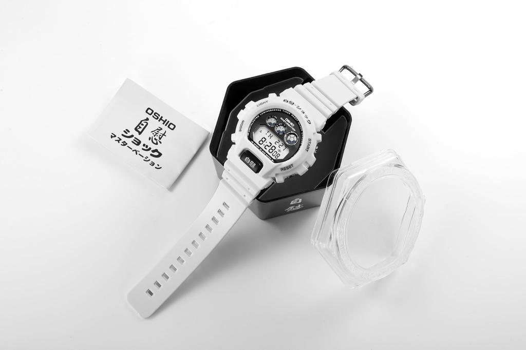 Masturbation Shock Цифровые часы Часы Omeco Часы Homage Часы для гольфа Часы для гольфа [OMECO] Мужские Мужские (Белая ткань)