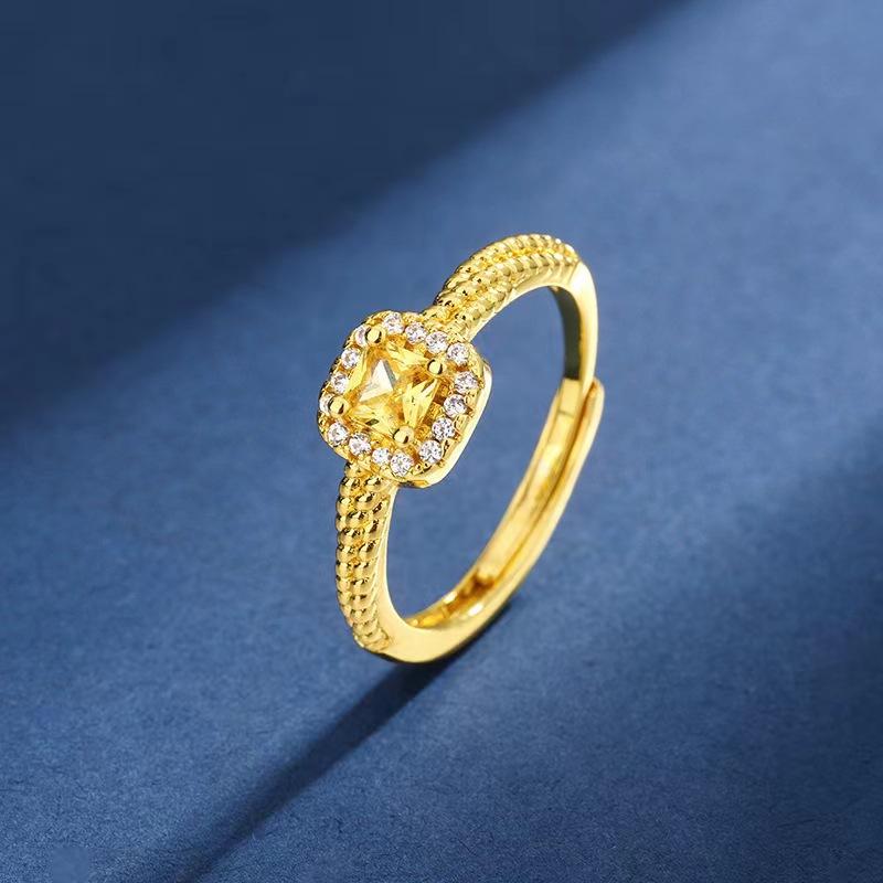 Легкая Роскошь Маленькое Ожерелье Кубик Сахара Женское Простое Высококлассное Универсальное Темпераментное Бриллиантовое Подвеска