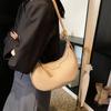 This Year, the Popular Crescent Moon Dumpling Bag Women's Bag 2025 New Fashion Light Luxury Niche High-end Single Shoulder Messenger Bag