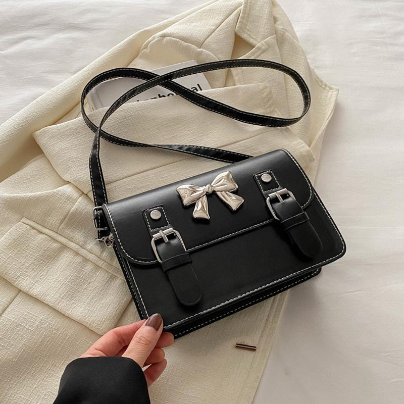 Модные квадратные маленькие сумки через плечо с бантом, декорированная наплечная сумка с клапаном для летних путешествий, ежедневного использования
