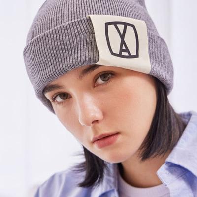 VARZAR Шапка бини VA Square Big Label Серая