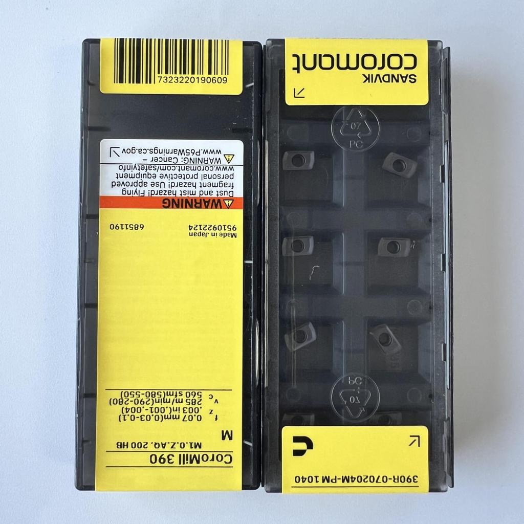 SANDVIK / 390R-070204M-PM 1040 / Original Swedish hard alloy blade 10 Pcs