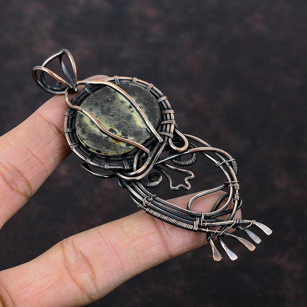 Подвеска из далматинской яшмы, обернутая медной проволокой, уникальная подвеска, медные украшения, подвеска из натурального драгоценного камня, украшения ручной работы, подарок для матери