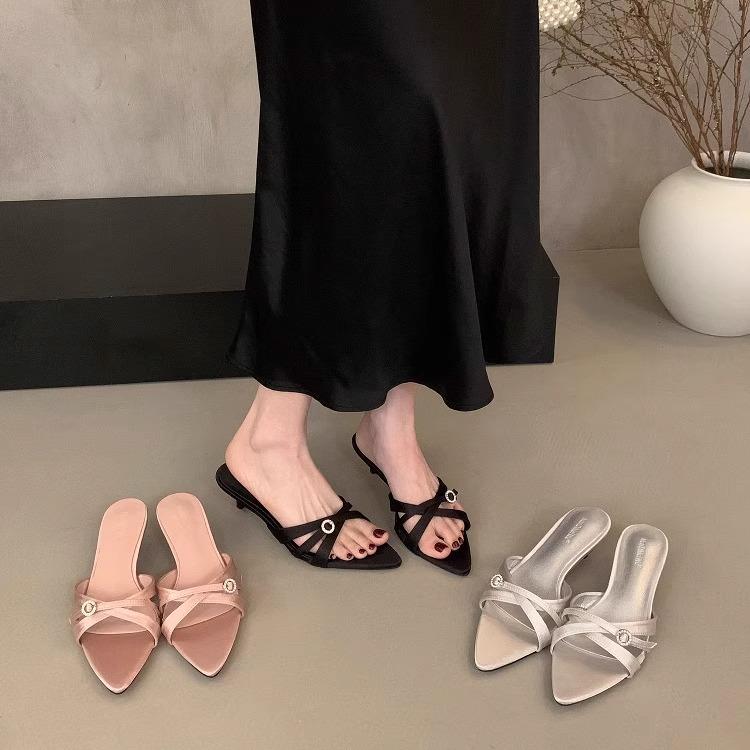 Модная обувь Остроносые женские тапочки Женские каблуки Большой размер Высокие шлепанцы Обувь Женская 2025 Тапочки большого размера Каблуки Остроносые Высокие