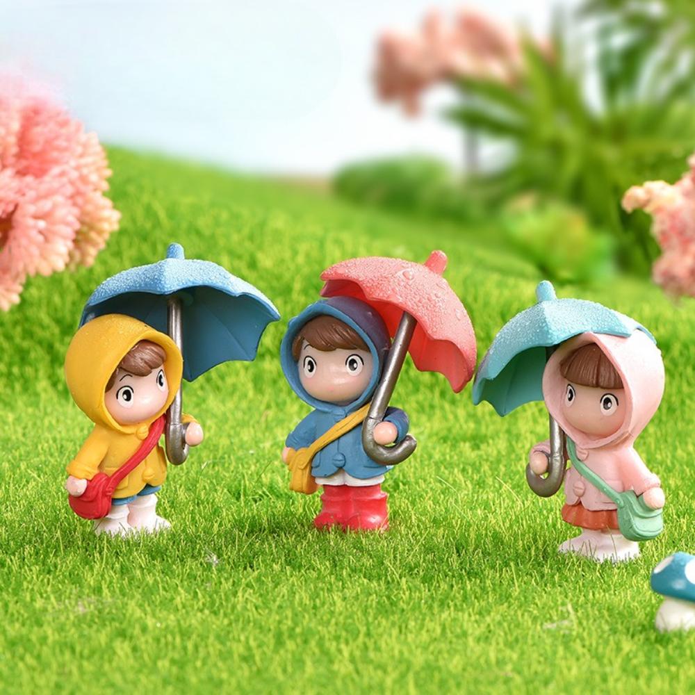 Cute 4Pcs Umbrella Couple Car Interior Decoration Action Figures Auto Rearview Mirror Dashboard Ornaments For Car Accessories