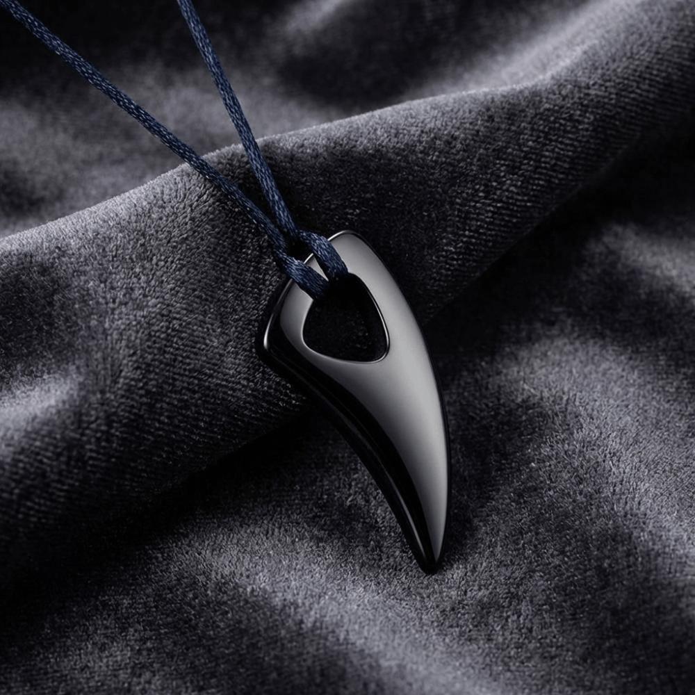 Bull Horn Design Wolf Tooth Necklace Punk Crescent Tooth Leather Rope Necklace Women