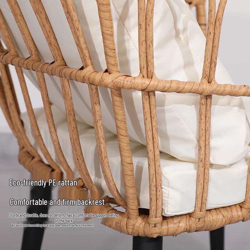 OLOMM Outdoor PE Rattan Chair