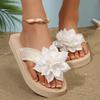 Модные пляжные шлепанцы с цветочным декором для женщин Лето 2025 Легкие противоскользящие уличные тапочки Женские модные сандалии-вьетнамки с плоской подошвой