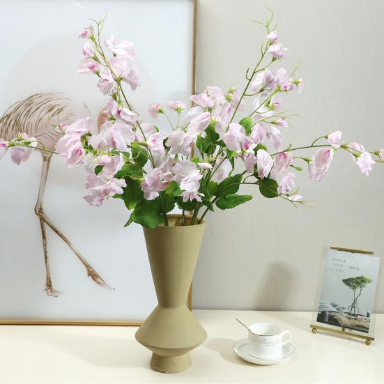 Artificial Flower Bouquet Silk Faux Floral Arrangement for Wedding Home Decor Lifelike Fluffy Petals Bendable Stems Flowers Photo Props