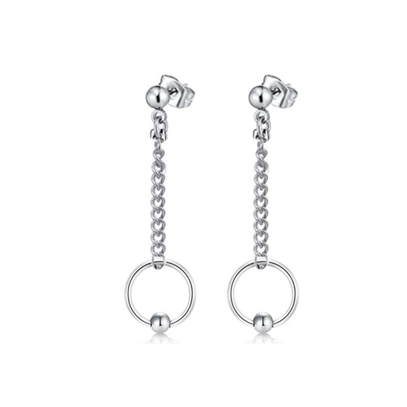 Модные серьги-гвоздики для губ