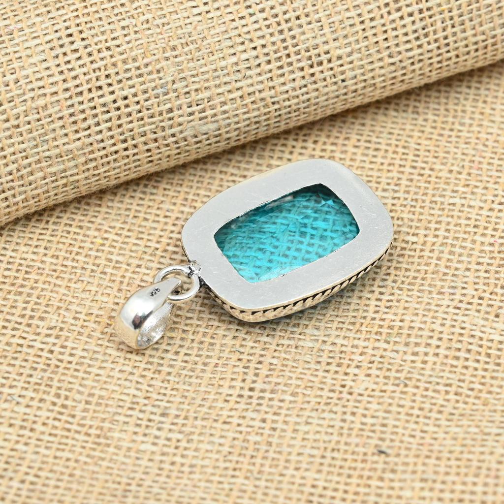 Blue Topaz Gemstone 925 Sterling Silver Handmade Beauteous Pendant Jewelry