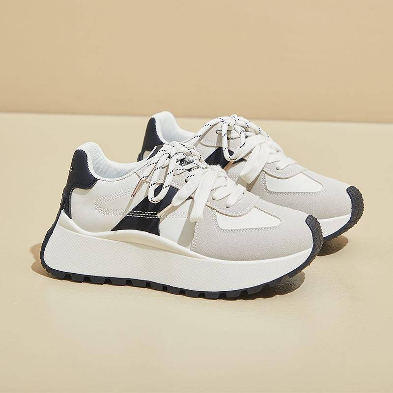 Женские повседневные удобные кроссовки на толстой платформе для ходьбы, нескользящие теннисные туфли на шнуровке, искусственная замша из искусственной замши в стиле пэчворк, рабочие кроссовки для женщин