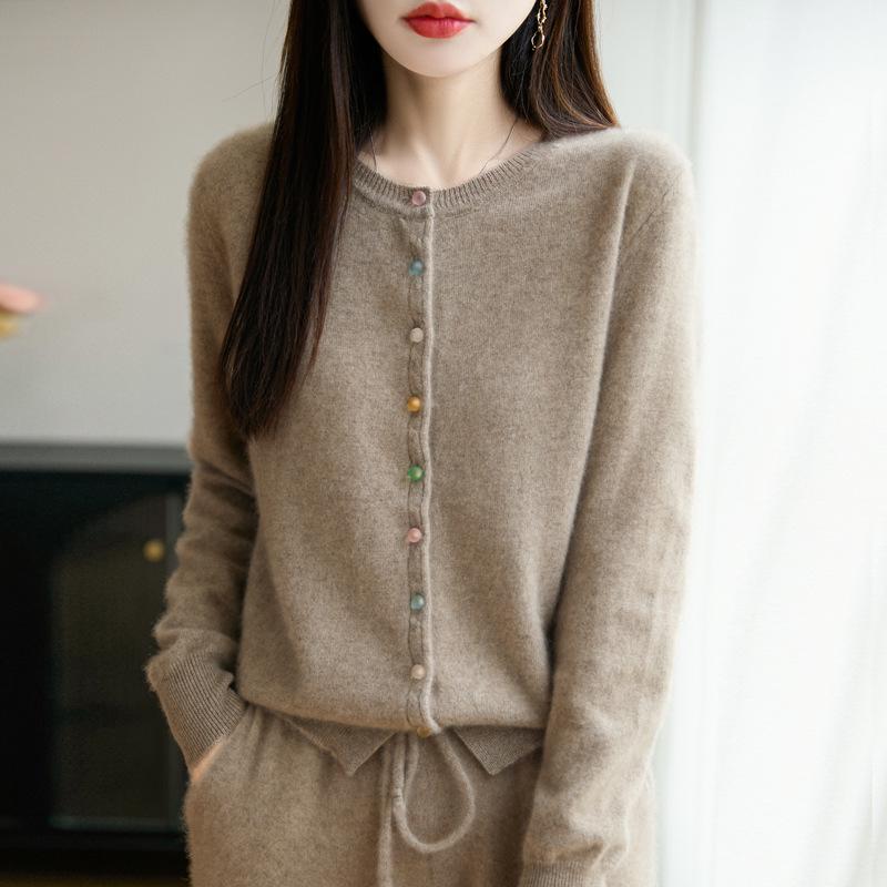 Women's Autumn 2025 Pure Wool Round Neck Cardigan - New Style Loose Knit Sweater