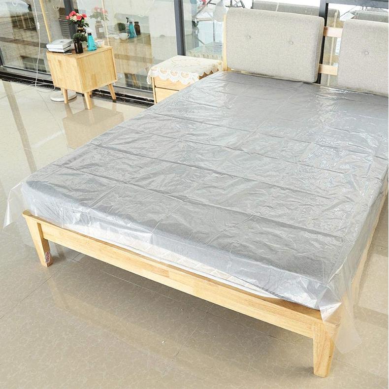 Прозрачная полиэтиленовая антифризная пленка: Водонепроницаемое покрытие для садовых растений и теплиц