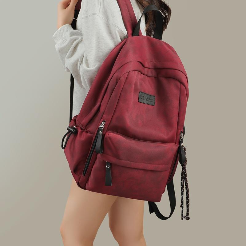 Women's Backpack Vintage Red Christmas Gift School Bags for Girls,Washed Casual Daypack with Classic Charm,Lightweight Large Capacity Holiday