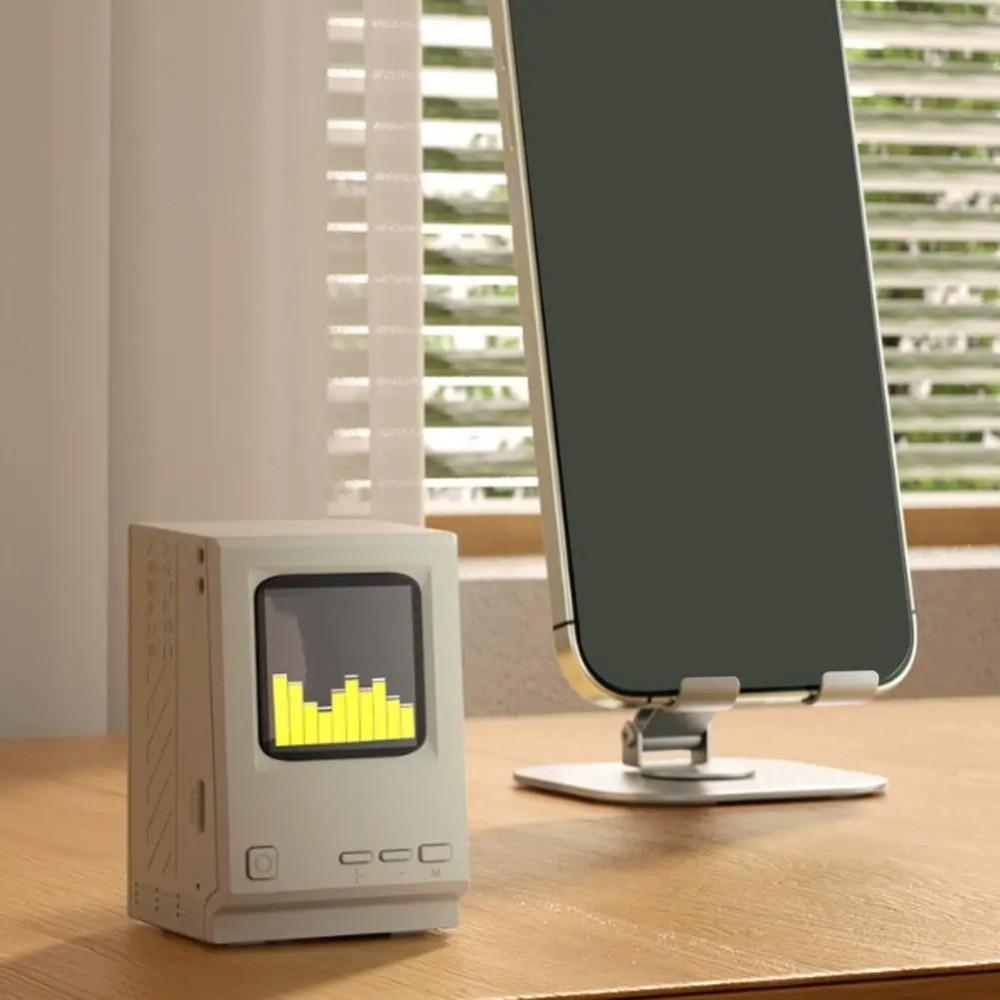 Новые ретро-компьютерные лирические колонки-часы Мини-компьютерные настольные цифровые часы Настольное украшение Портативная колонка