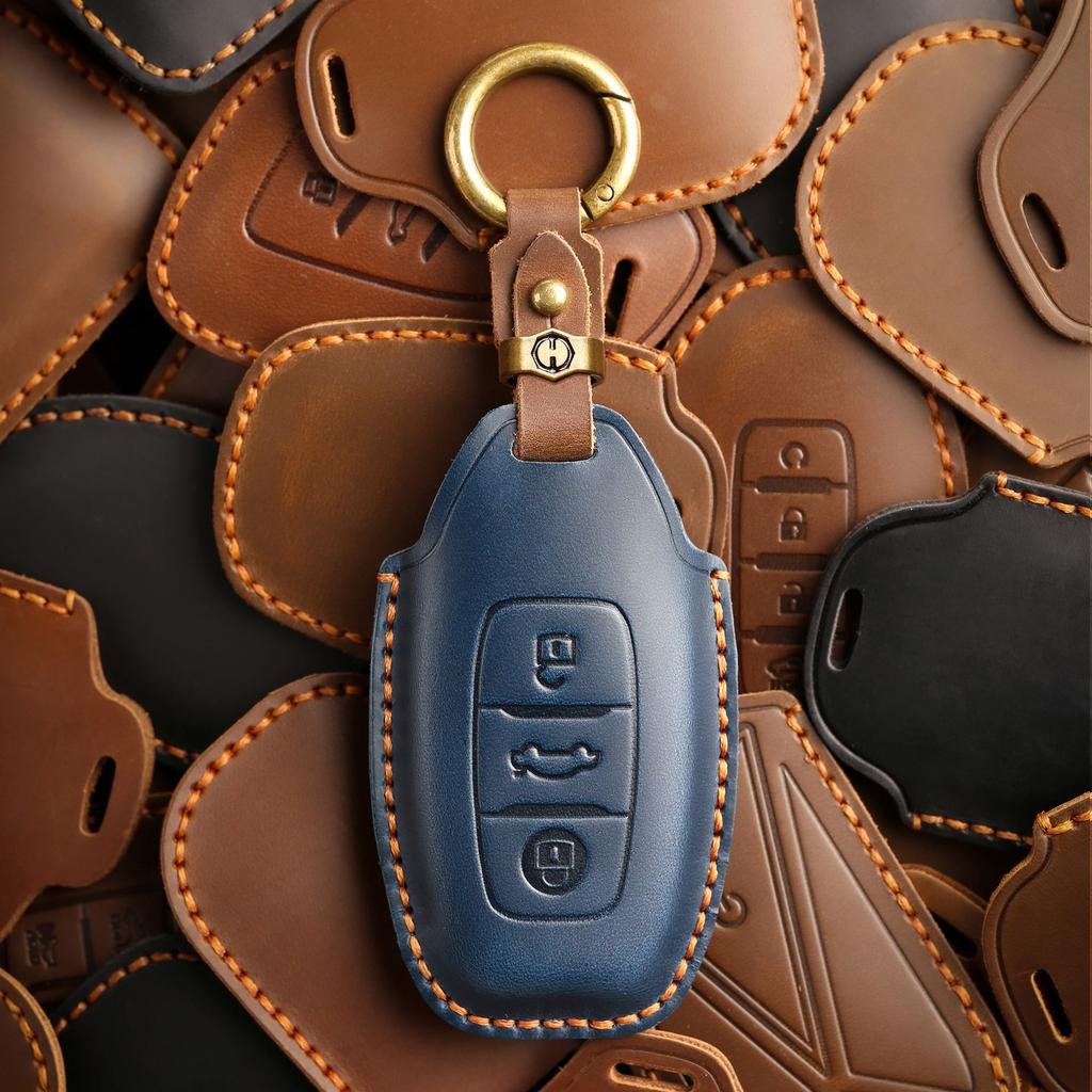 The retro key cover is suitable for Hongqi h5 h7 old car handmade leather key protection case ring.