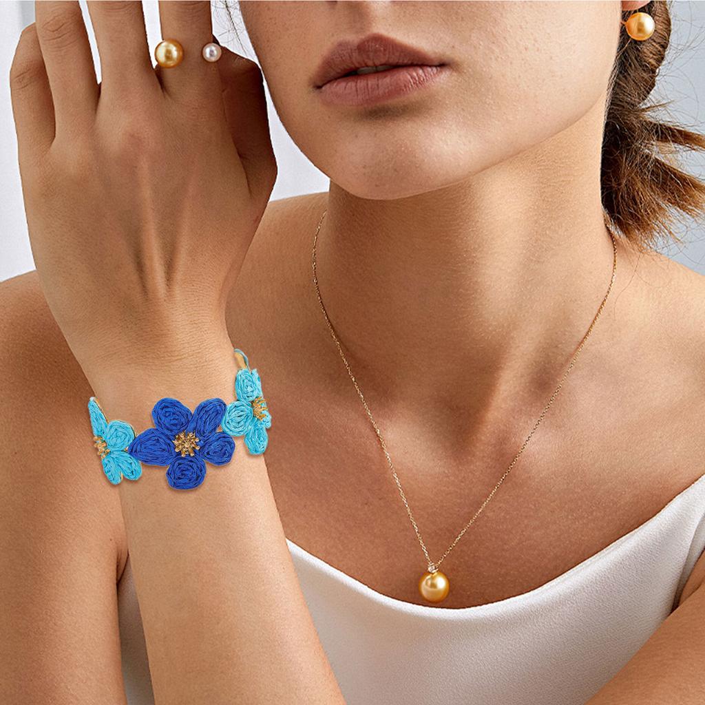 Браслет ручной работы из рафии и сплава с цветочным узором, легкий, в богемном стиле, элегантный аксессуар для запястья на каждый день