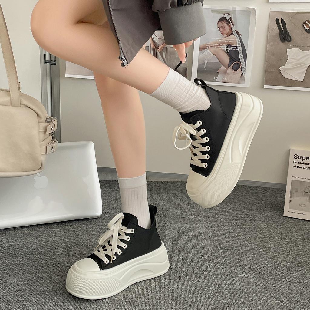 White Popular Thick-soled Heightening Versatile Little White Shoes Women's 2025 New Autumn Skirt Breathable Casual Board Shoes