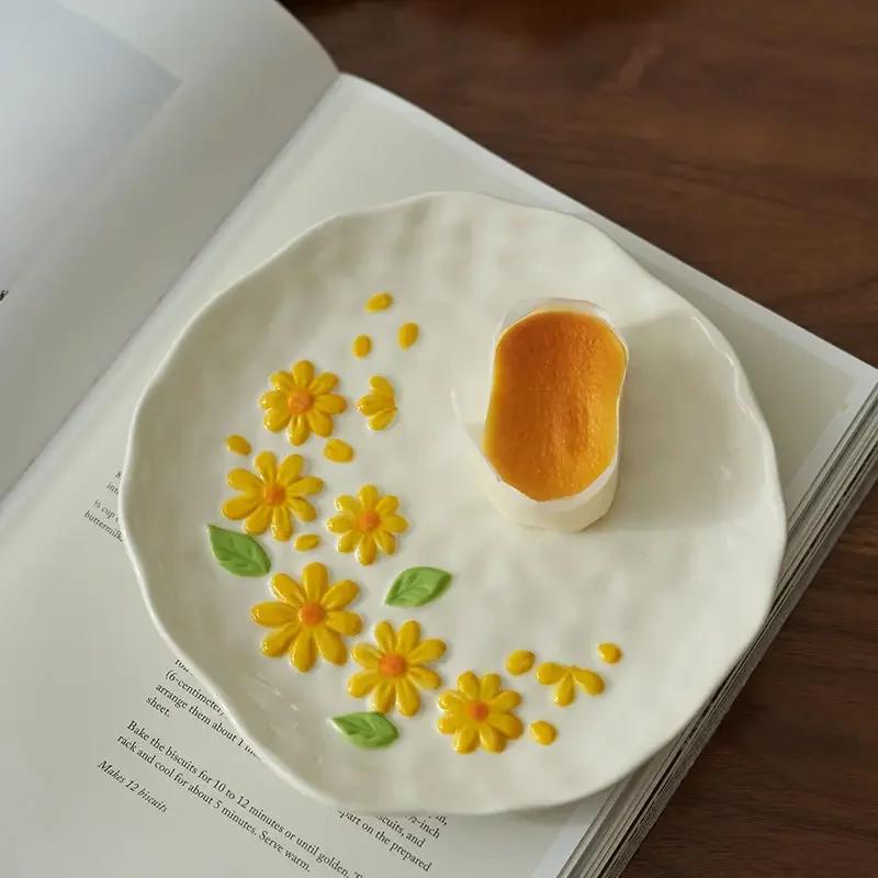 Тарелка «Ландыш и Маргаритка», ресторанная керамическая церемониальная тарелка для торта и десерта, домашняя высококлассная декоративная посуда для кухни