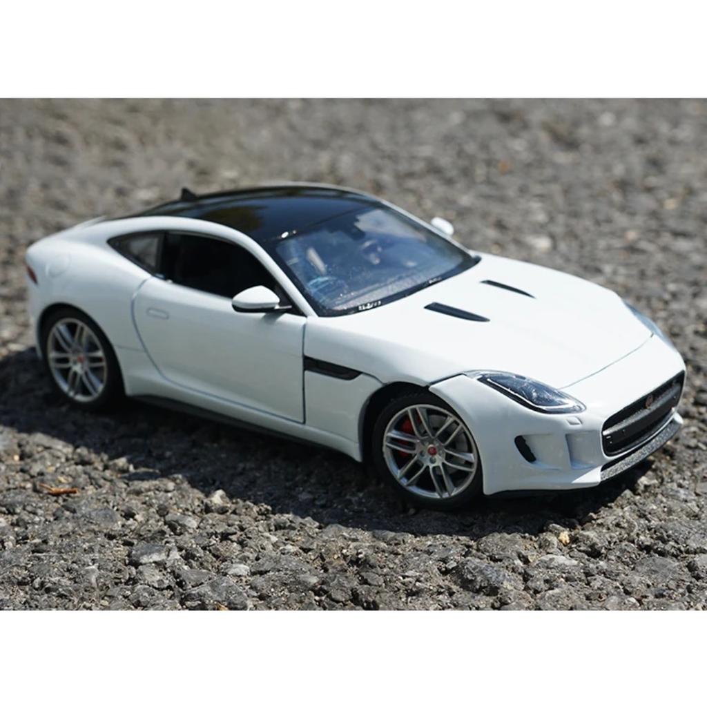 Welly 1/24 JAGUAR F-Type Купе Сплав Машинки Литые и Игрушечные Транспортные Средства Модель Автомобиля Миниатюрная Масштабная Модель Автомобиля Игрушка для Детей