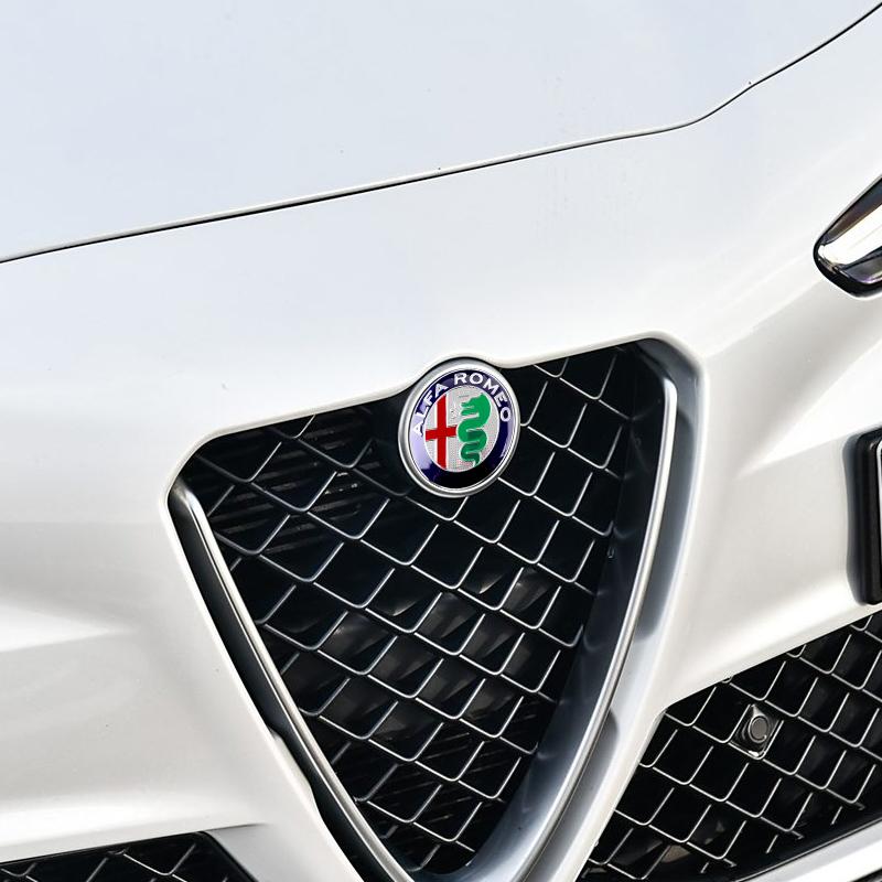 2026 Hot Sticker Car Front Grill Emblem Covers Rear Trunk Badge Wheel hub sticker For Alfa Romeo Giulietta 159 147 156 Mito Brer