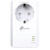 TP-LINK | Gigabit Passthrough Powerline-адаптер AV1000 | TL-PA7017P | 1000 Мбит/с | Ethernet LAN (RJ-45) порты: 1 | Нет Wi-Fi | Дополнительная розетка