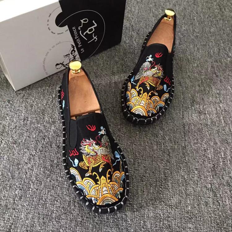 Ethnic Style Embroidery Old Beijing Cloth Shoes Men'S Breathable Cloth Shoes Beef Tendon Sole Handmade Canvas Shoes Non-Slip Doudou Shoes