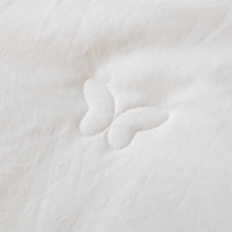 Одеяло из тутового шелка с ионами серебра MUJI HOME