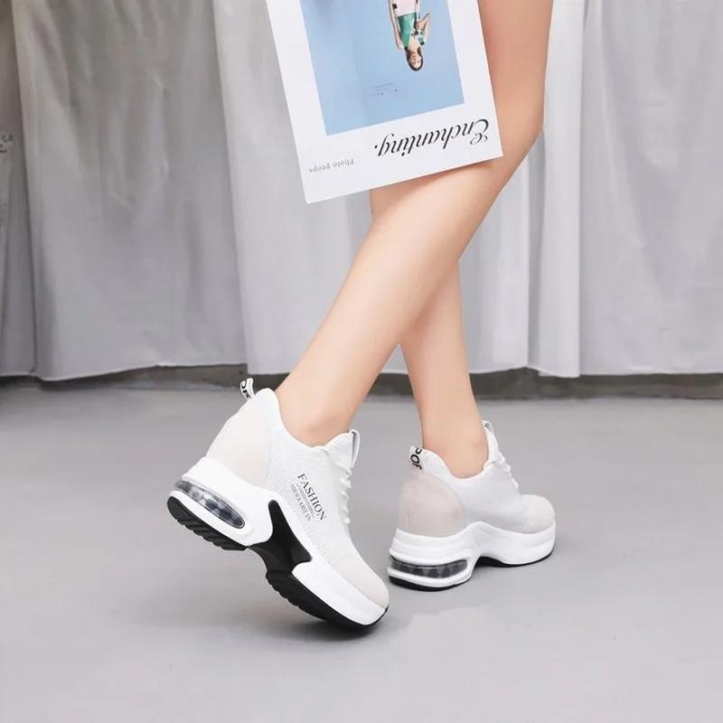Мода 2024 года, женские кроссовки на платформе с танкеткой, весна-осень, высококачественная сетчатая дышащая женская обувь с увеличенным размером, повседневная обувь