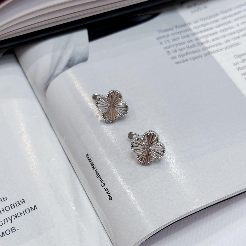 Серебряные серьги без камней (2168218)