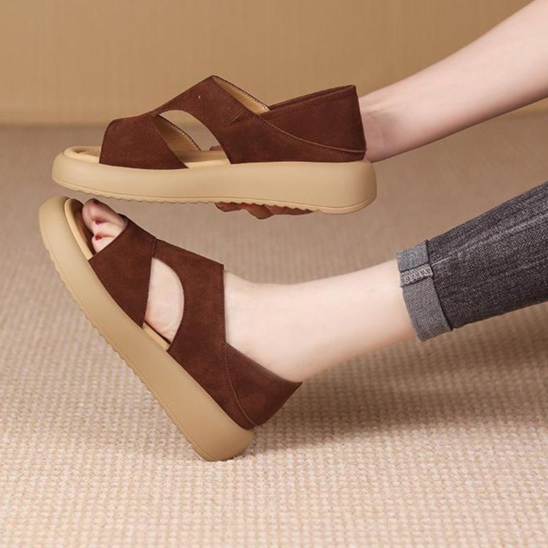 Summer new soft sole two wear Roman sandals thick sole large size casual leopard print beach sandals women