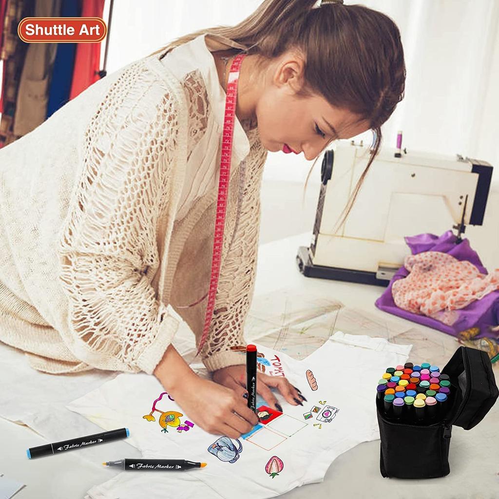 Shuttle Art Тканевый маркер Двусторонний 40 цветов Набор Маркер для письма по ткани Тканевый маркер В комплекте трафарет и чехол для переноски Водостойкий Прочный