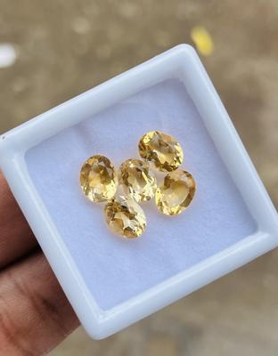 Лот из 5 натуральных цитринов овальной огранки, драгоценные камни, лечебные камни, камни для изготовления ювелирных изделий.