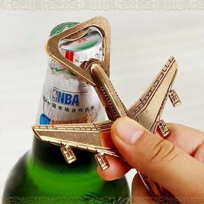 Креативная антикварная открывалка для пивных бутылок в виде самолета "Пусть приключение начнется" Открывалка для бутылок-самолет Свадебный подарок Сувенир для вечеринки