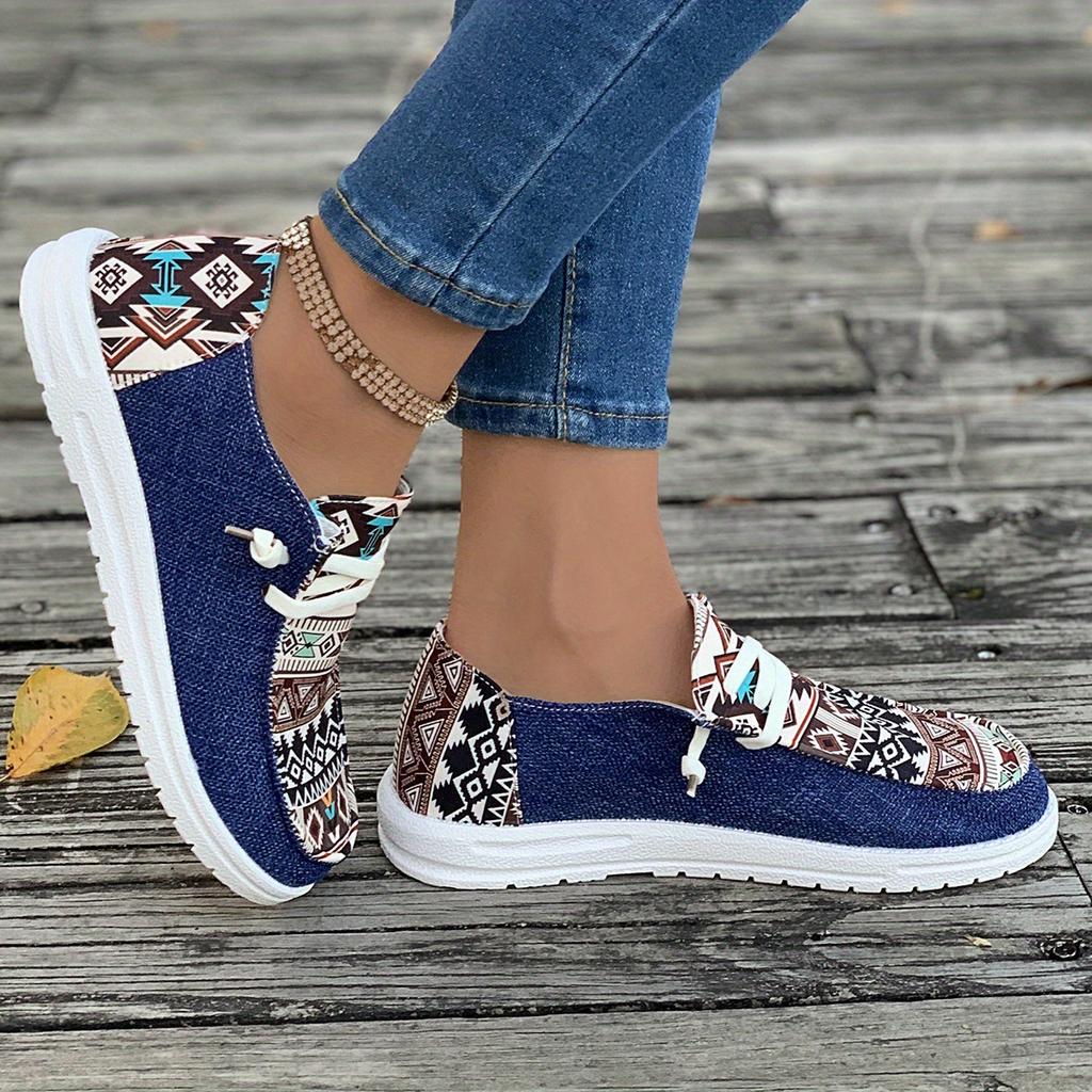 Spring Lace-up Canvas Lefthand Women Hundred with Flat Bottom Casual Mum Shoes Plus Size