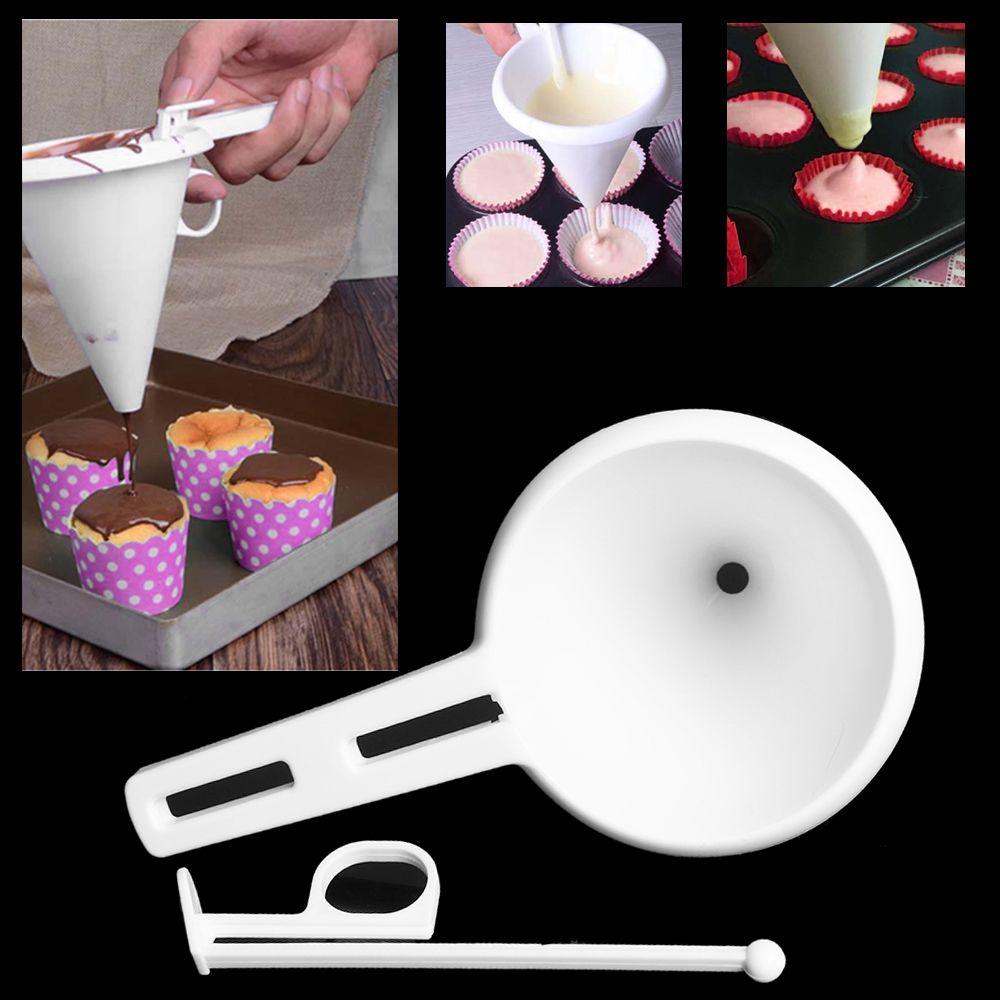 Plastic Convenient Chocolate Pancake Cupcake Batter Funnel Baking Mold Pastry Tools Cream Dispenser
