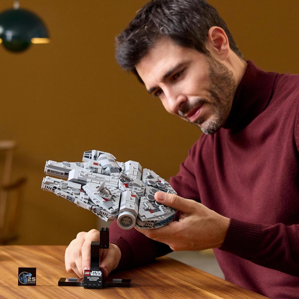 LEGO Star Wars Сокол Тысячелетия Игрушечный блок Мужчины Женщины Космос 75375