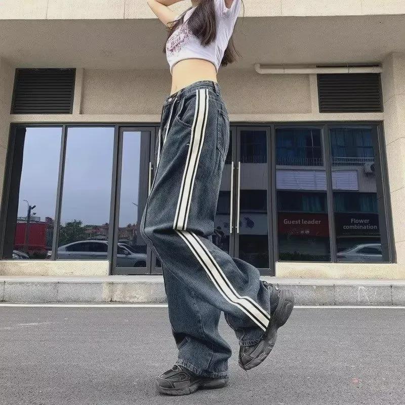 Женские джинсы с высокой талией и широкими штанинами на завязках 2023 года — свободные, облегающие и повседневные стильные брюки