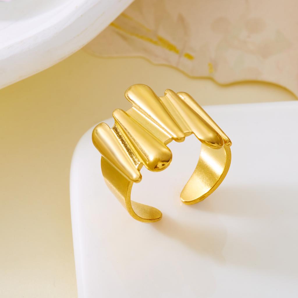 Vintage Gold Color Starfish Shell Rings for Women Stainless Steel Ocean Series Flower Stars Whale Adjustable Finger Ring Jewelry