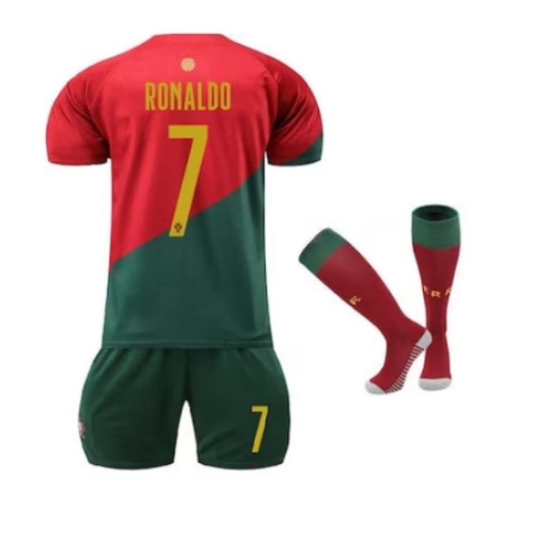 Kids Sport Equipment Ronaldo Portugal Soccer Jersey No.7 2022/2023 Season Free Keychain 6-Piece Set Red Polyester