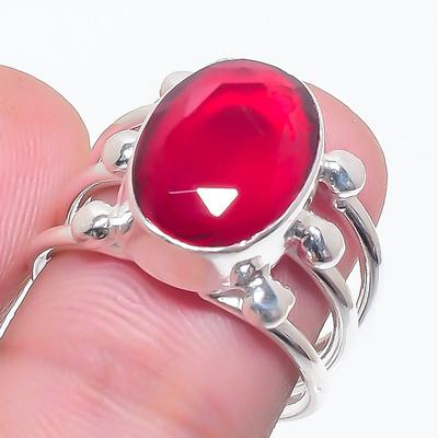 Ювелирное кольцо из серебра 925 пробы с гранатовым камнем, размер 7