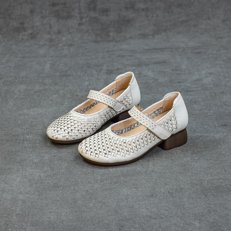 Мода GKTINOO 2025 Новые Весенне-Летние Женские Туфли-Сандалии на Среднем Каблуке из Полой Коровьей Кожи Верхнего Слоя, Комфортные, Дышащие, из Натуральной Кожи