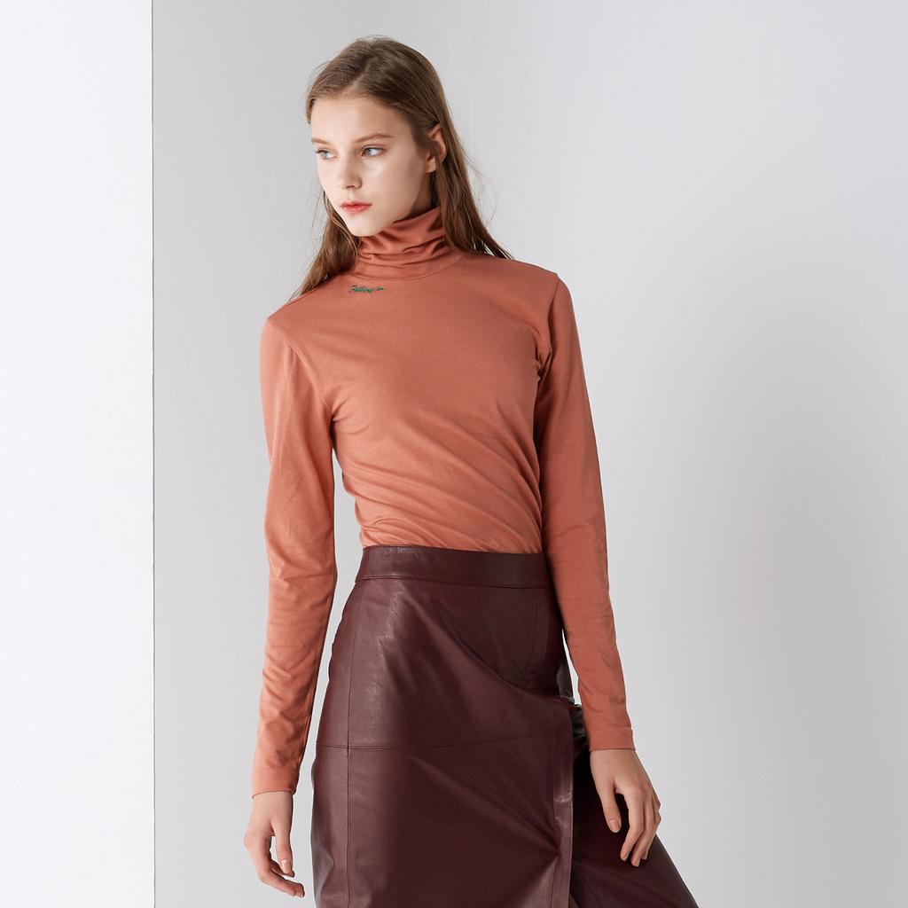 PINBLACK Basic Lettering Turtle-Neck Pink