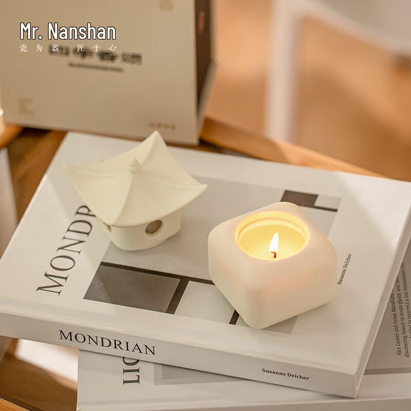 Nanshan Mister Four Seasons Scented Ceramic Candle