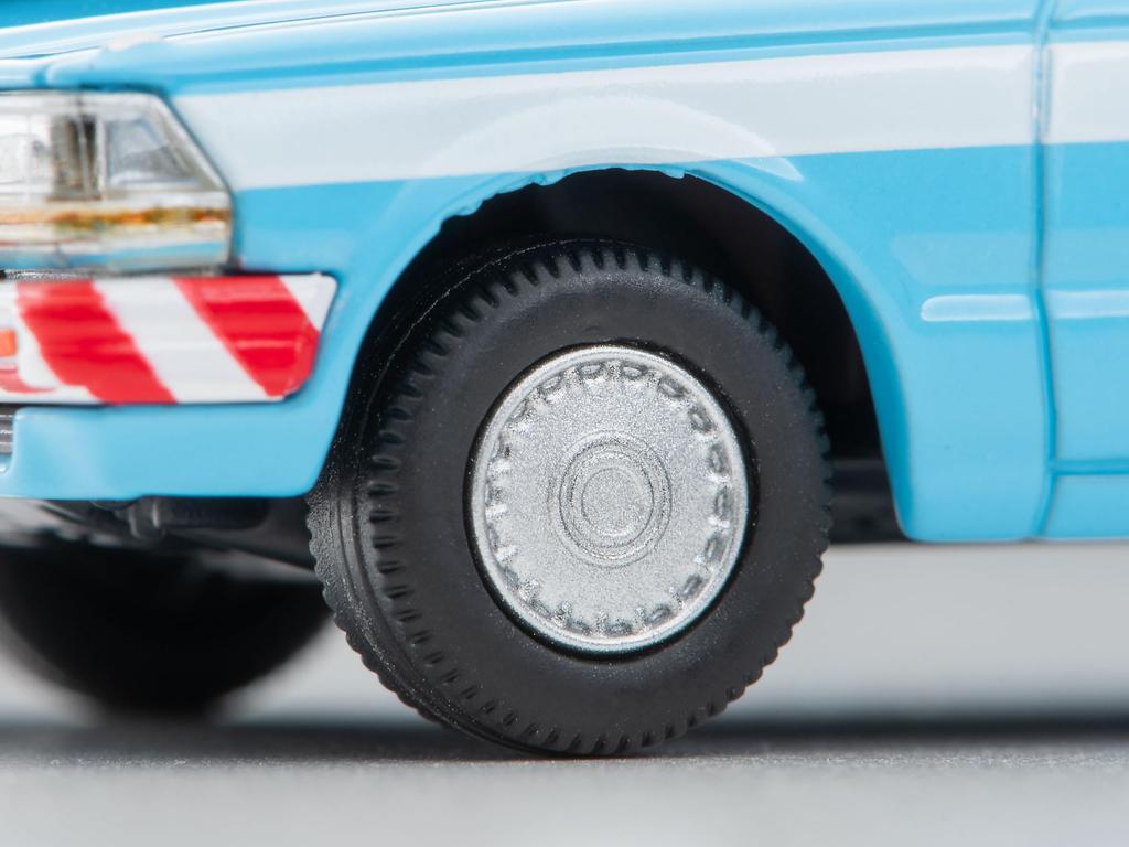 Tomytec Tomica Limited Vintage Neo Nissan Gloria Van River Patrol Car Готовый продукт LV-N332a